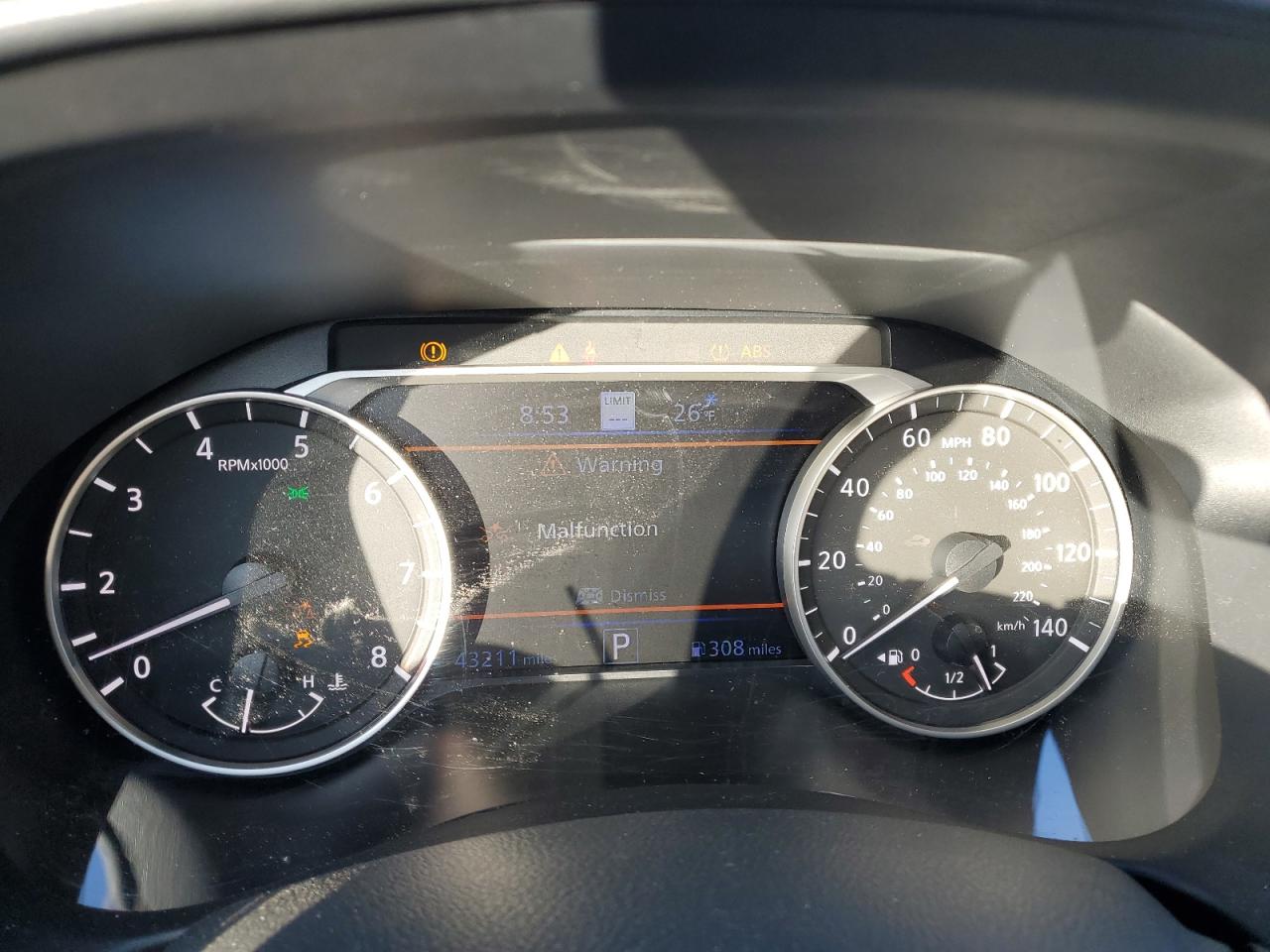 2019 Nissan Altima - Image 9