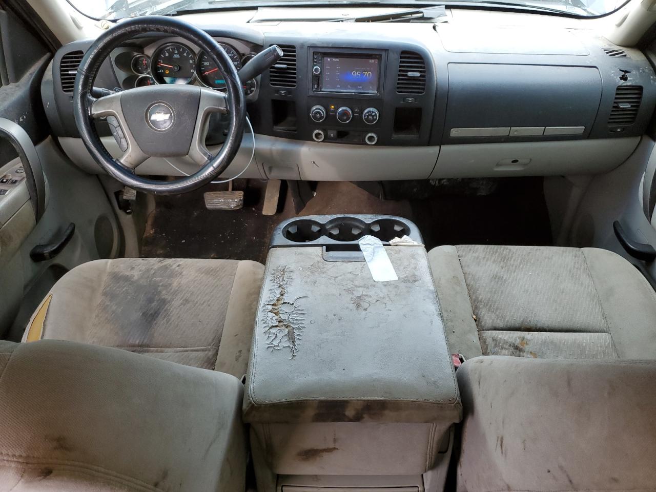 2010 Chevrolet Silverado - Image 8