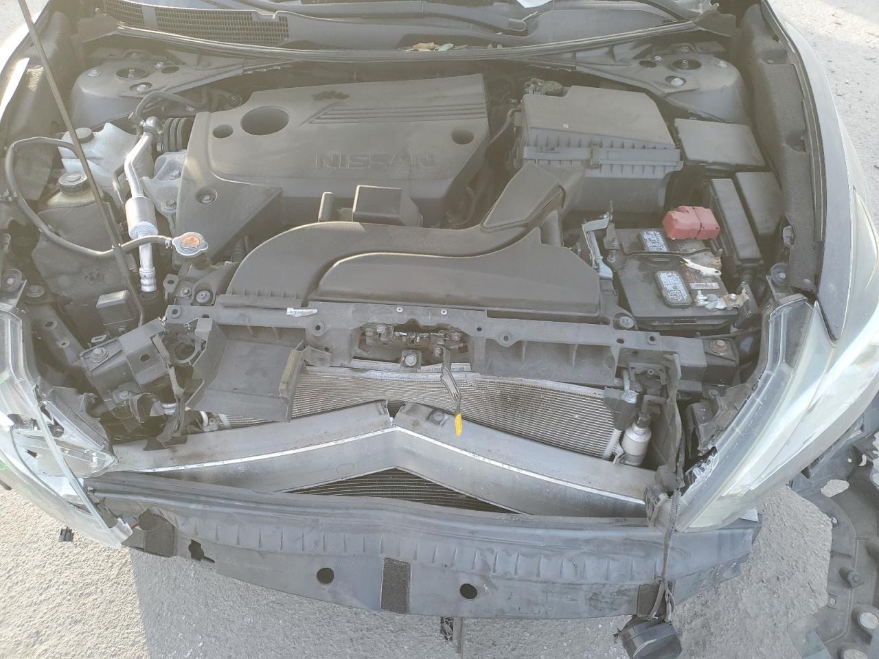 2016 Nissan Altima - Image 11