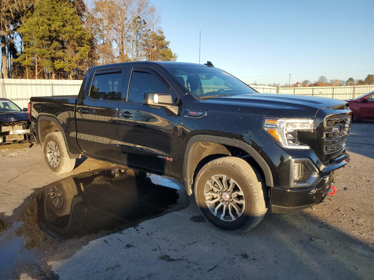 2021 GMC Sierra - Image 4