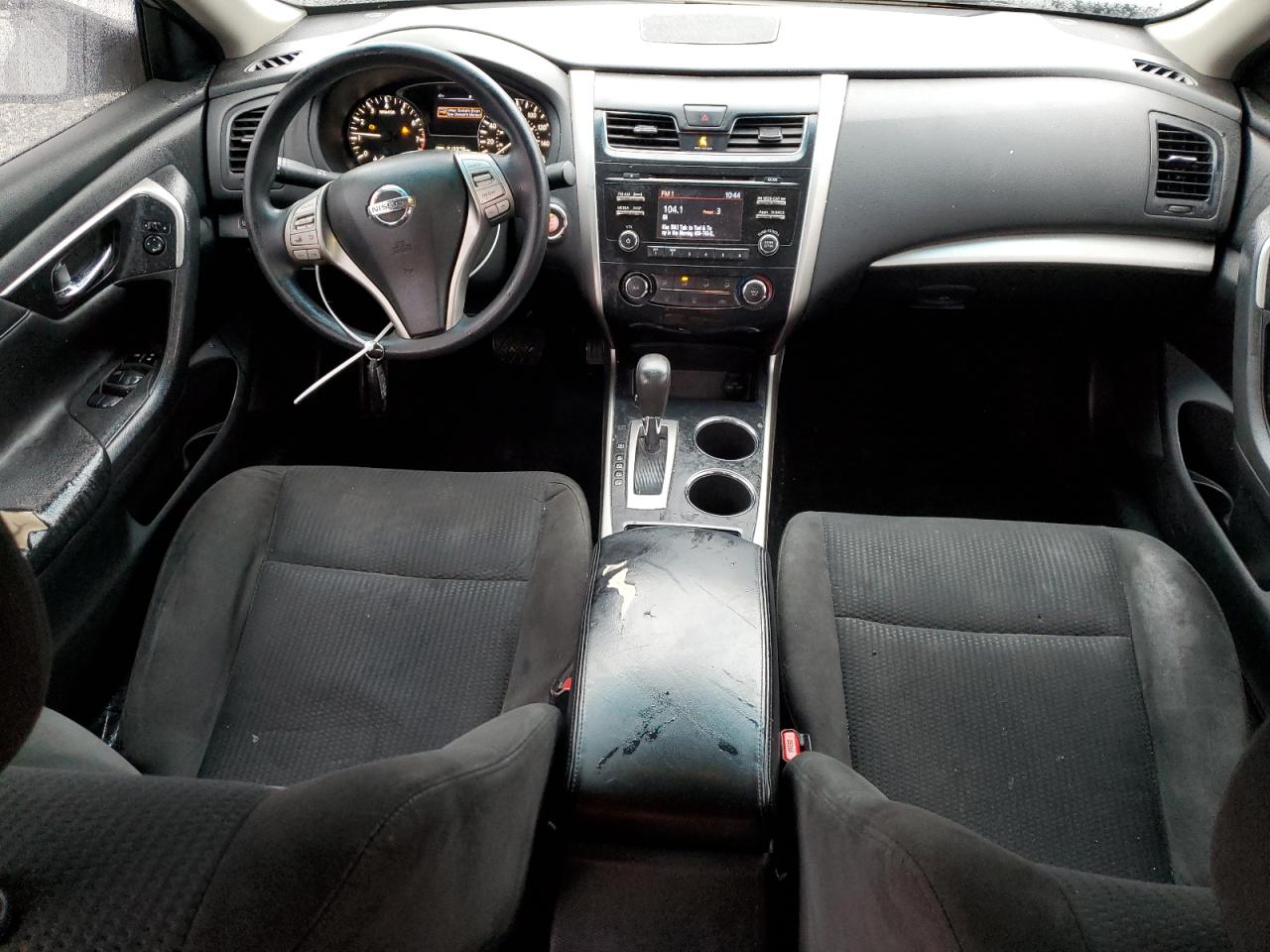 2015 Nissan Altima - Image 8