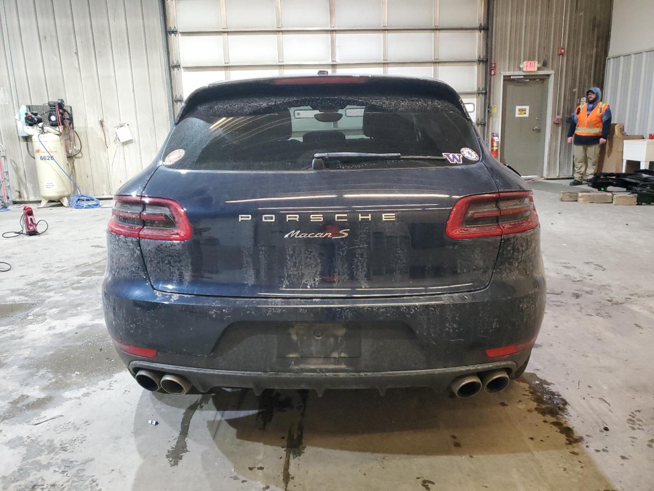 2018 Porsche Macan - Image 6
