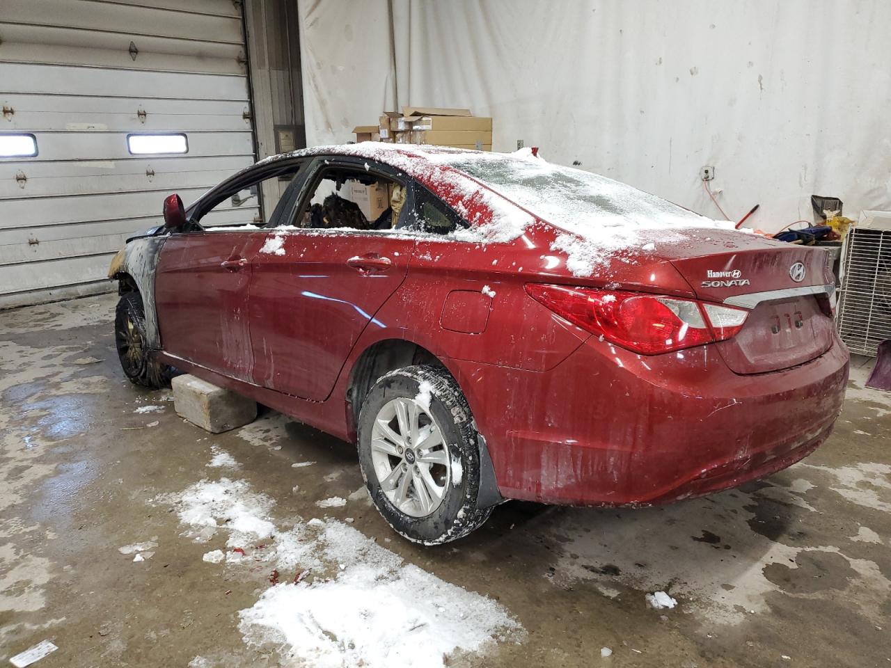 2012 Hyundai Sonata - Image 2