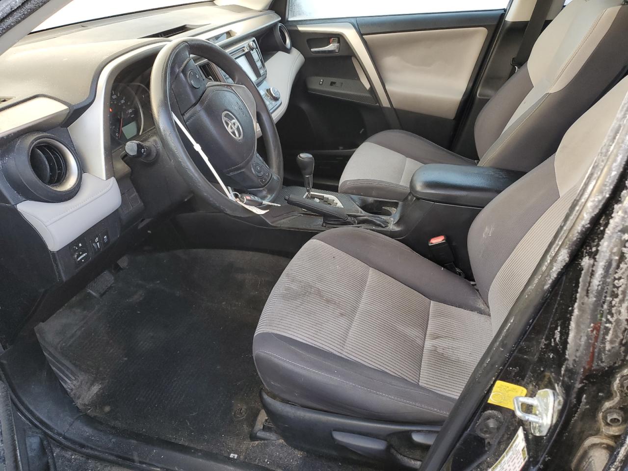 2015 Toyota RAV 4 - Image 7