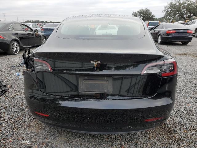  TESLA MODEL 3 2021 Czarny
