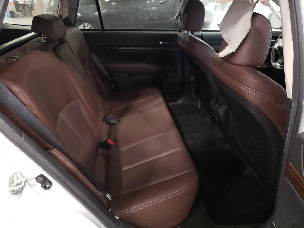 2013 Subaru Outback - Image 12