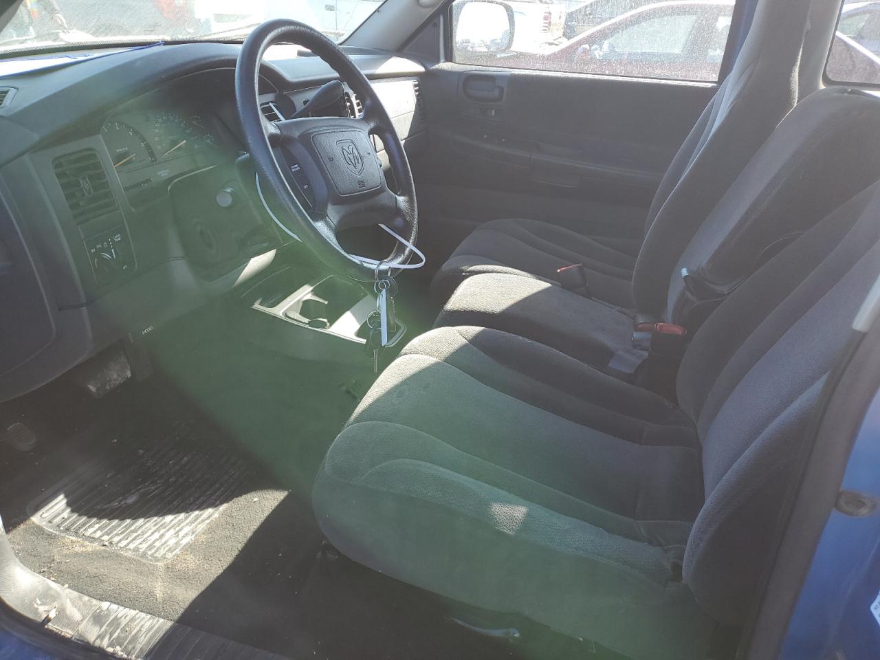 2001 Dodge Dakota - Image 7