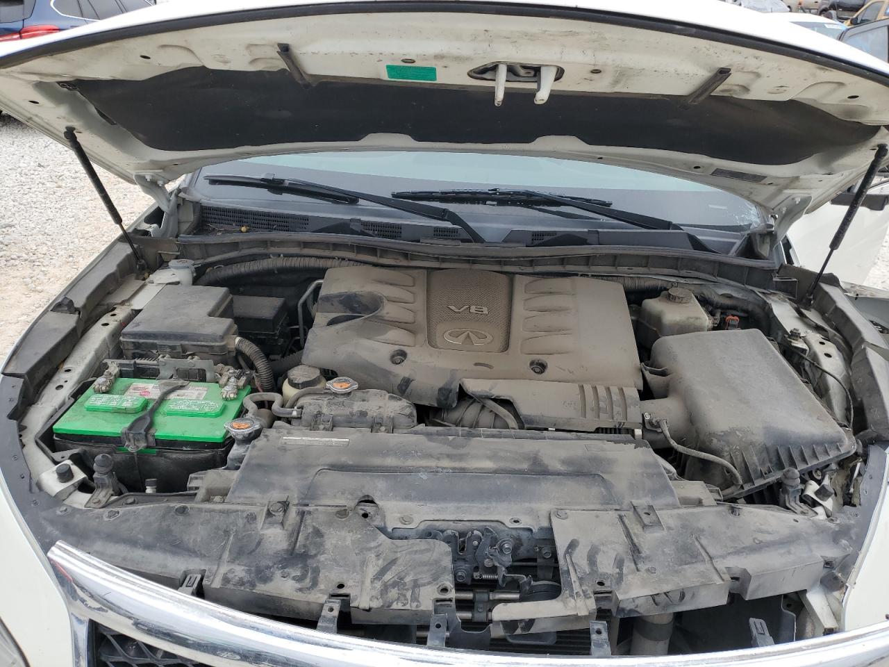 2016 Infiniti QX80 - Image 12