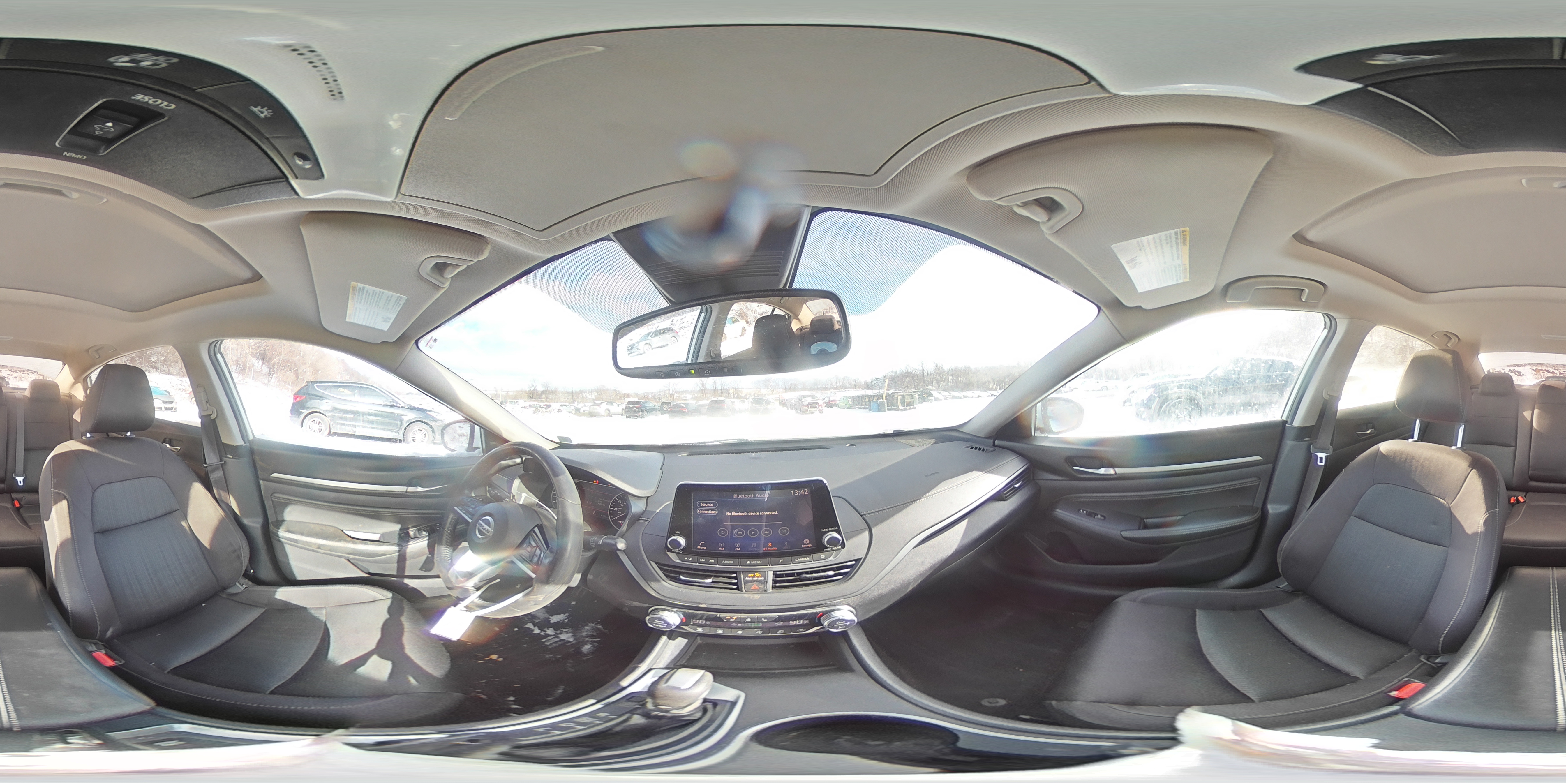 2019 Nissan Altima - Image 13