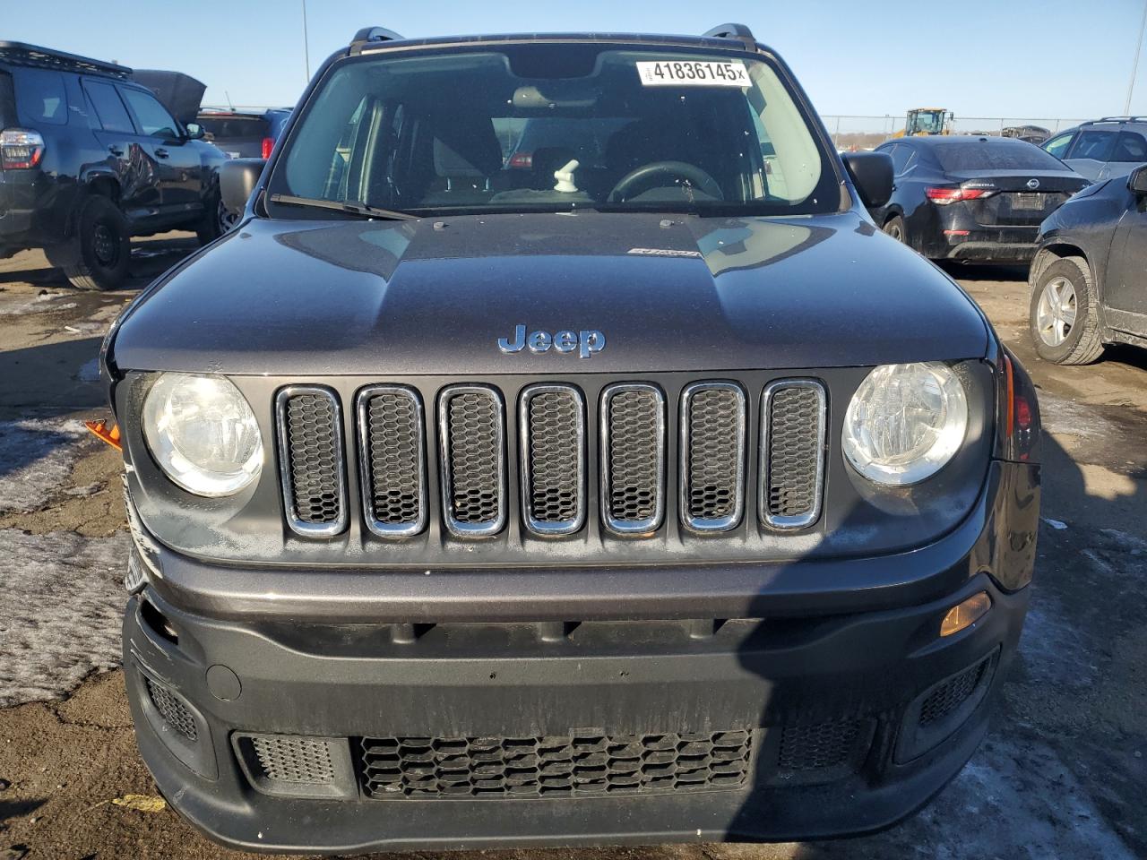 2017 Jeep Renegade - Image 5
