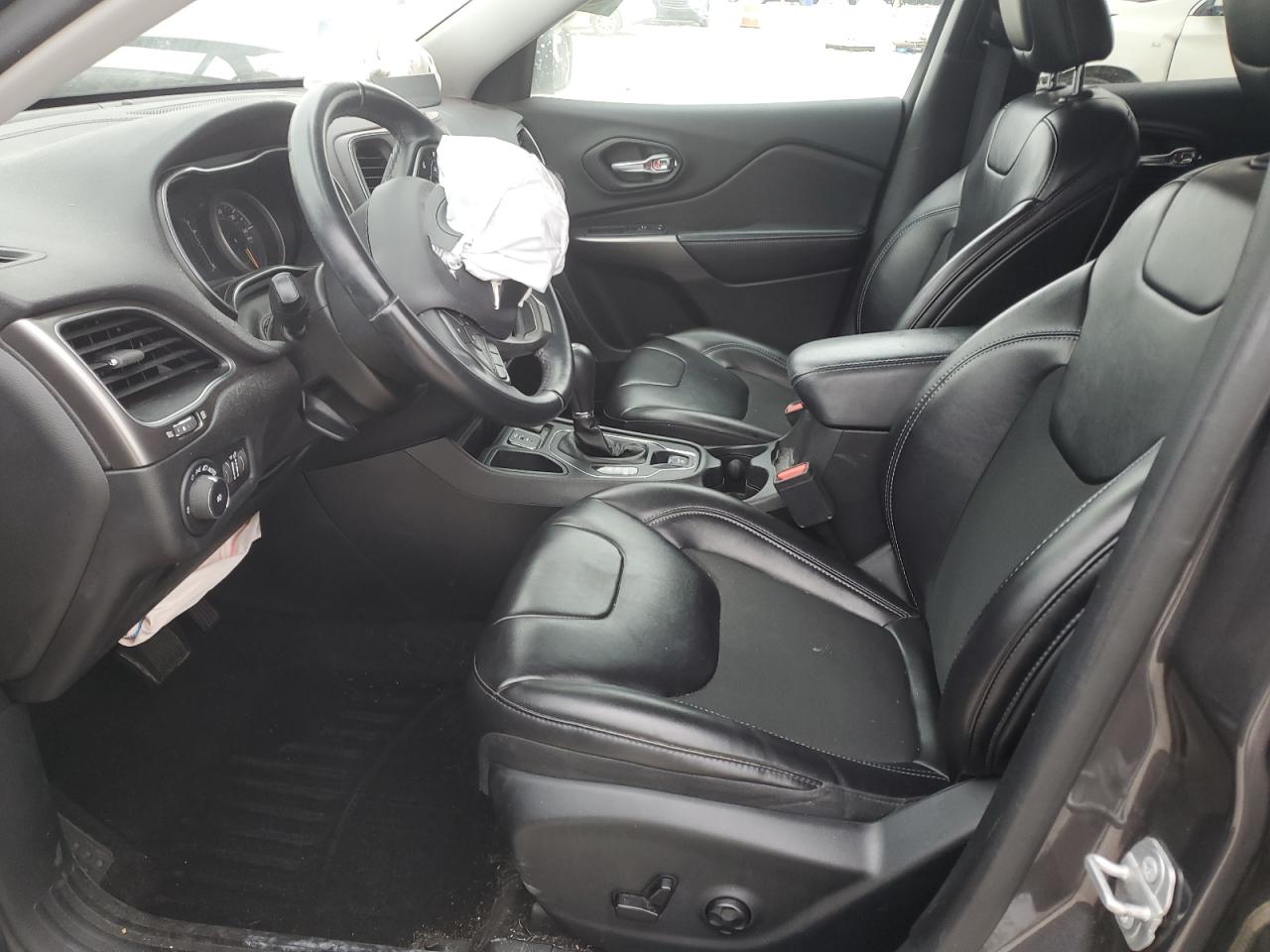 2019 Jeep Grand Cherokee - Image 7