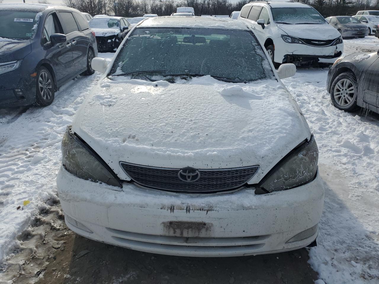 2004 Toyota Camry - Image 5