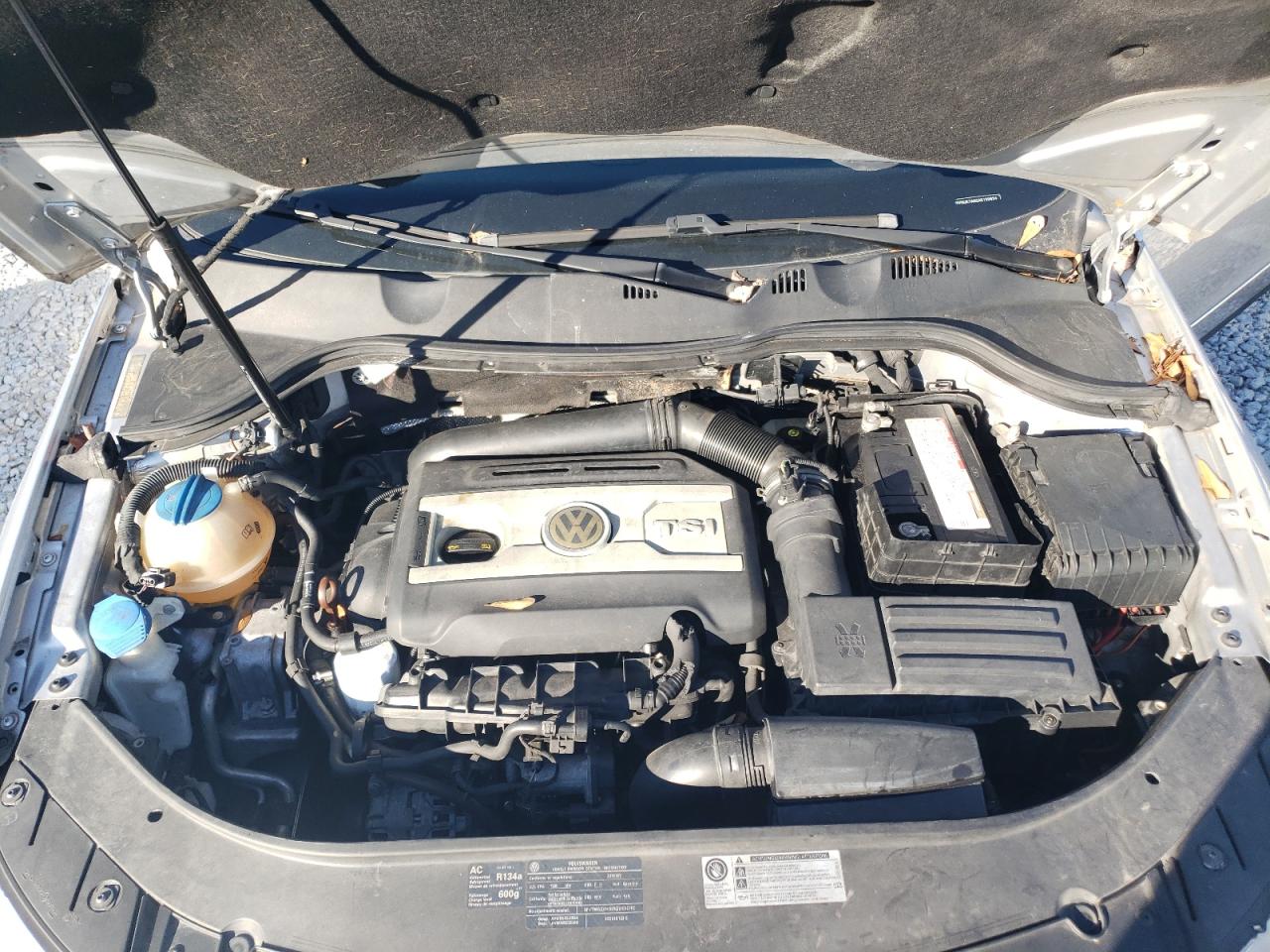 2010 Volkswagen Passat Komfort VIN: WVWJK7AN2AE139634 Lot: 90669155