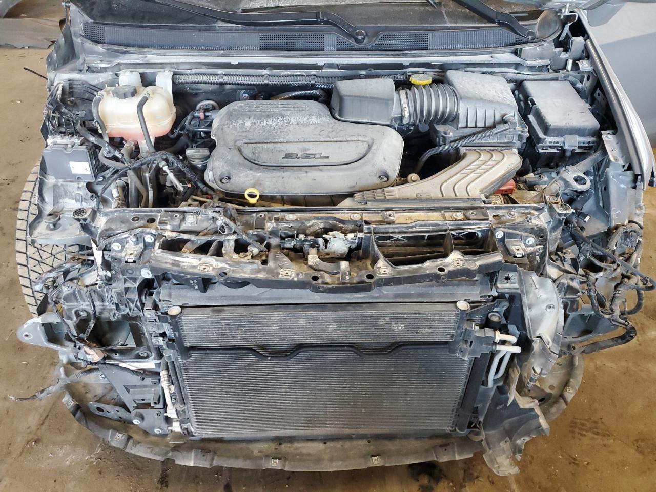 2022 Chrysler Pacifica - Image 12