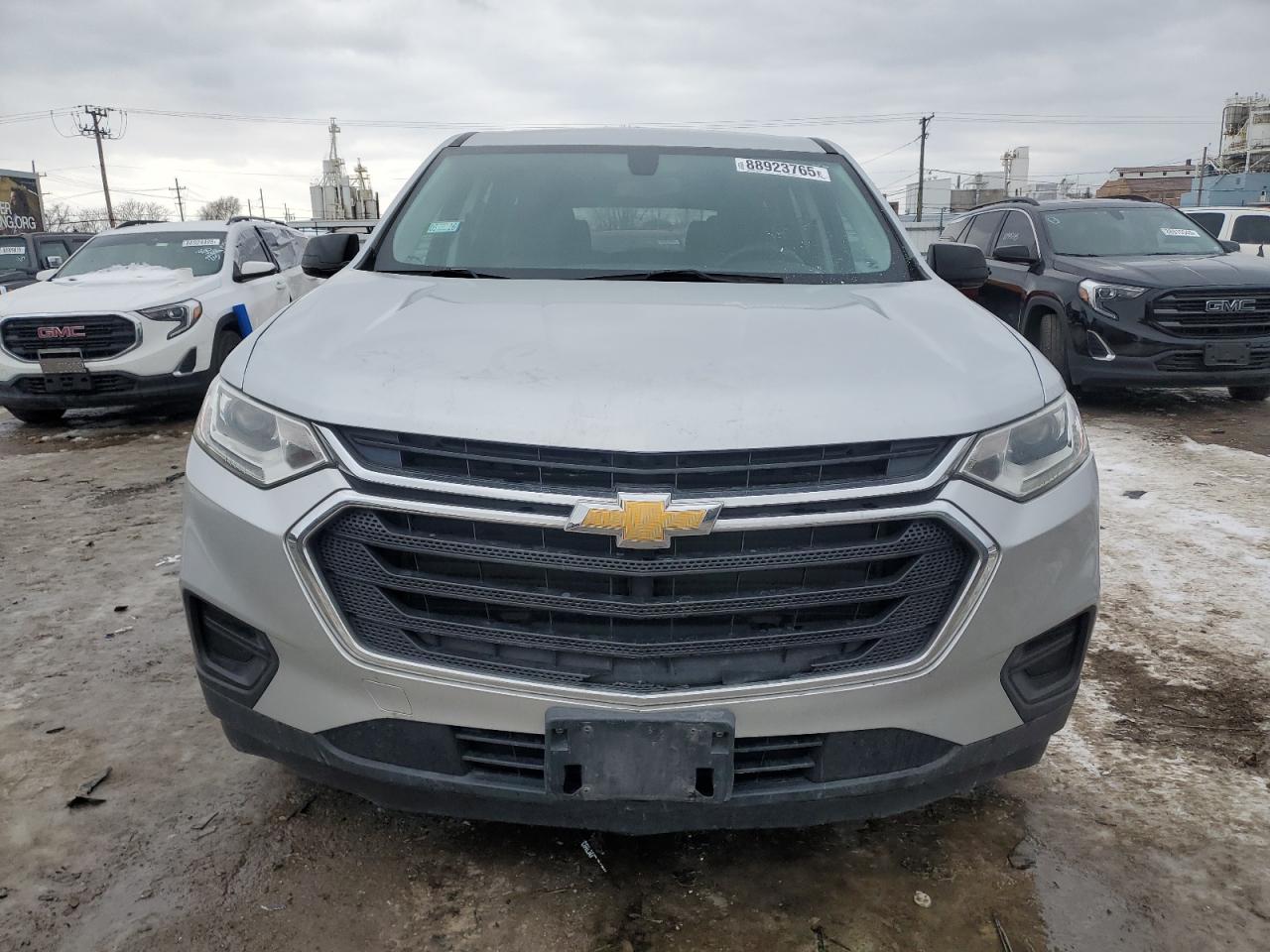 2018 Chevrolet Traverse - Image 5