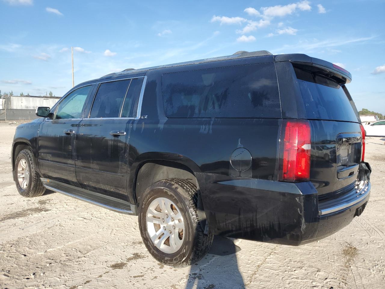 2015 Chevrolet Suburban - Image 2