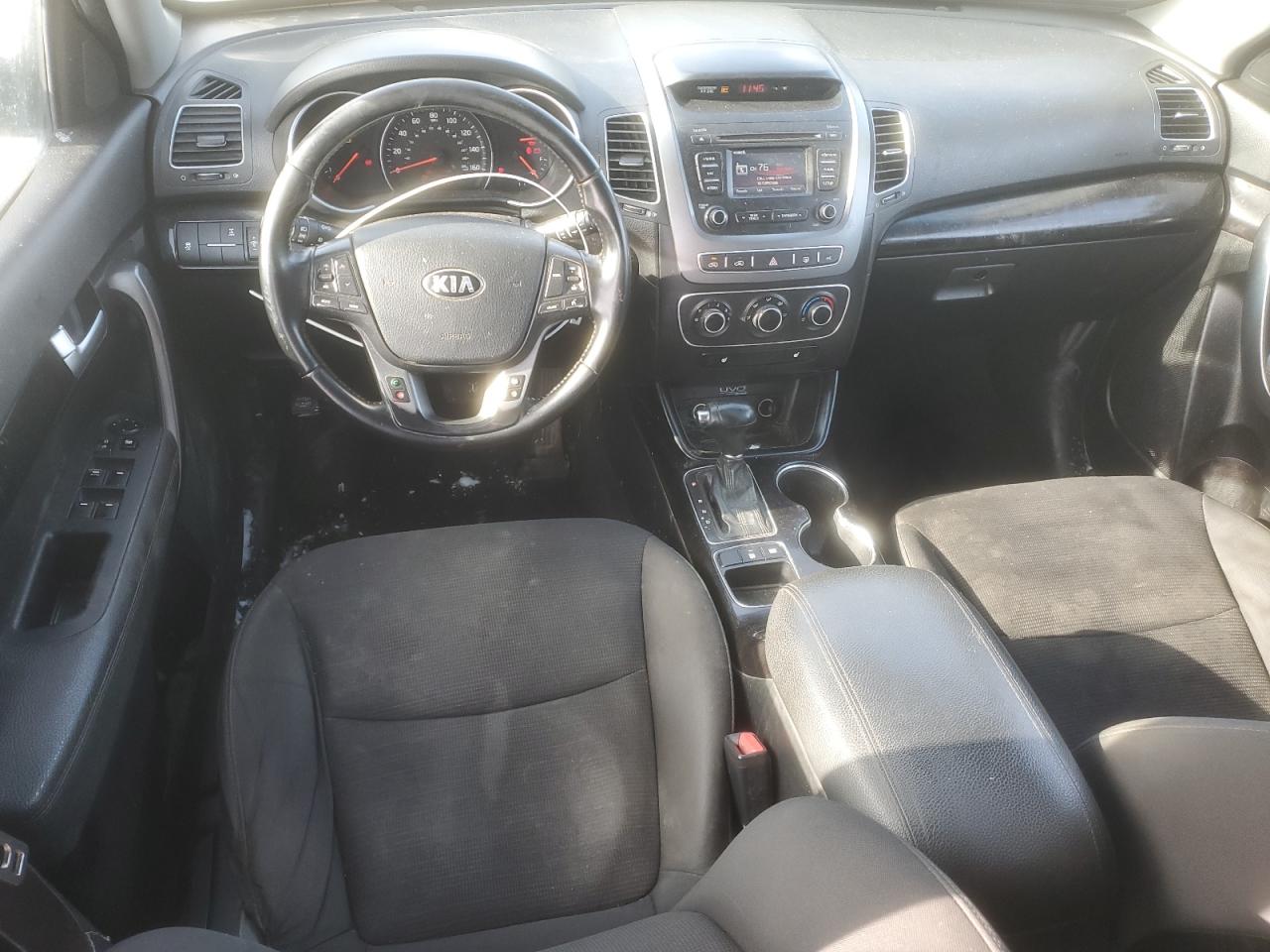 2014 Kia Sorento - Image 8