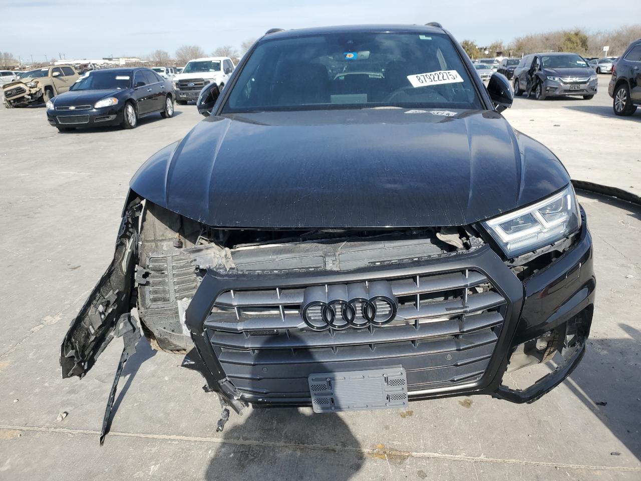 VIN: WA1BNAFY4J2078911 2018 AUDI Q5