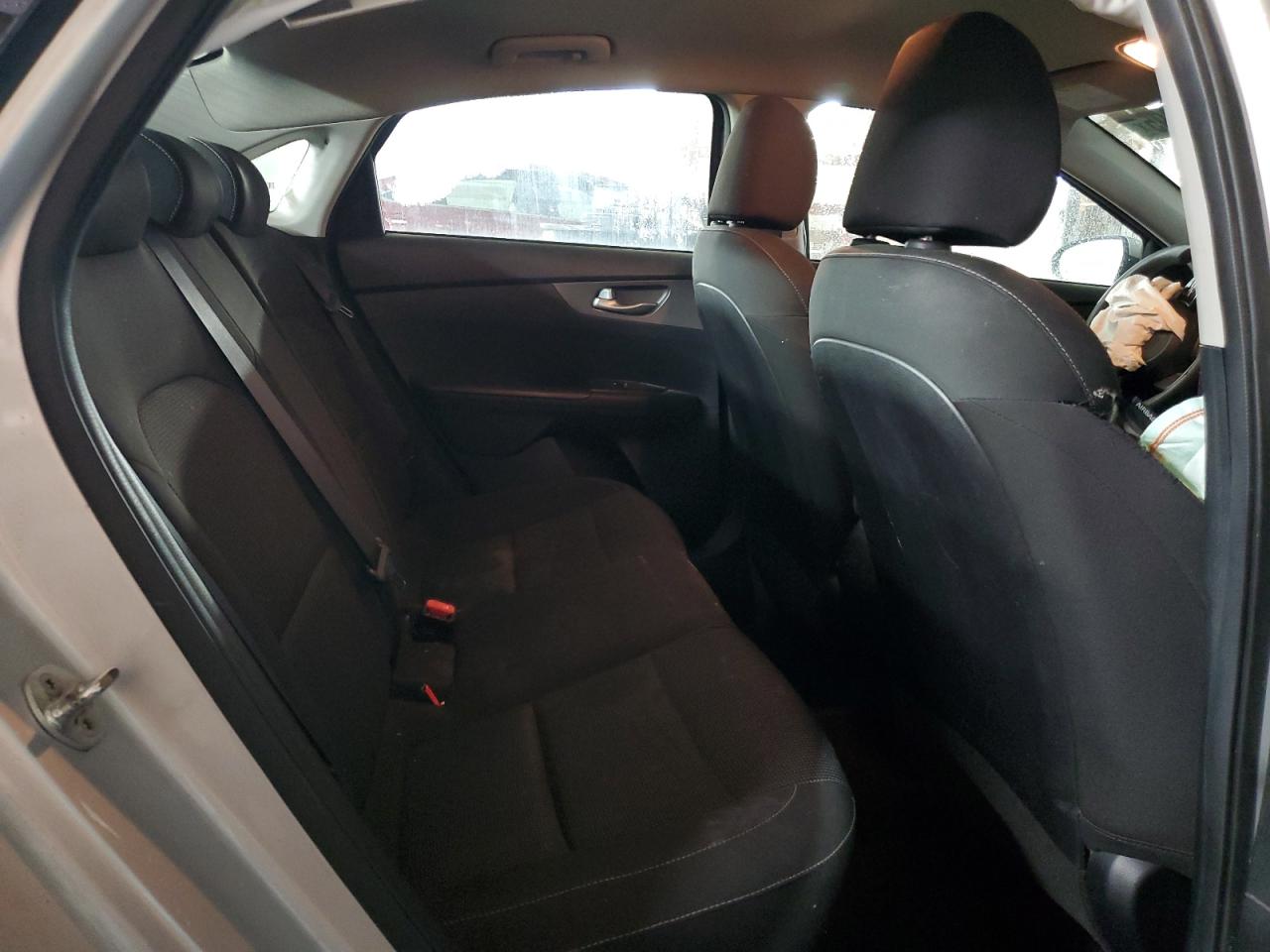 2019 Kia Forte - Image 10