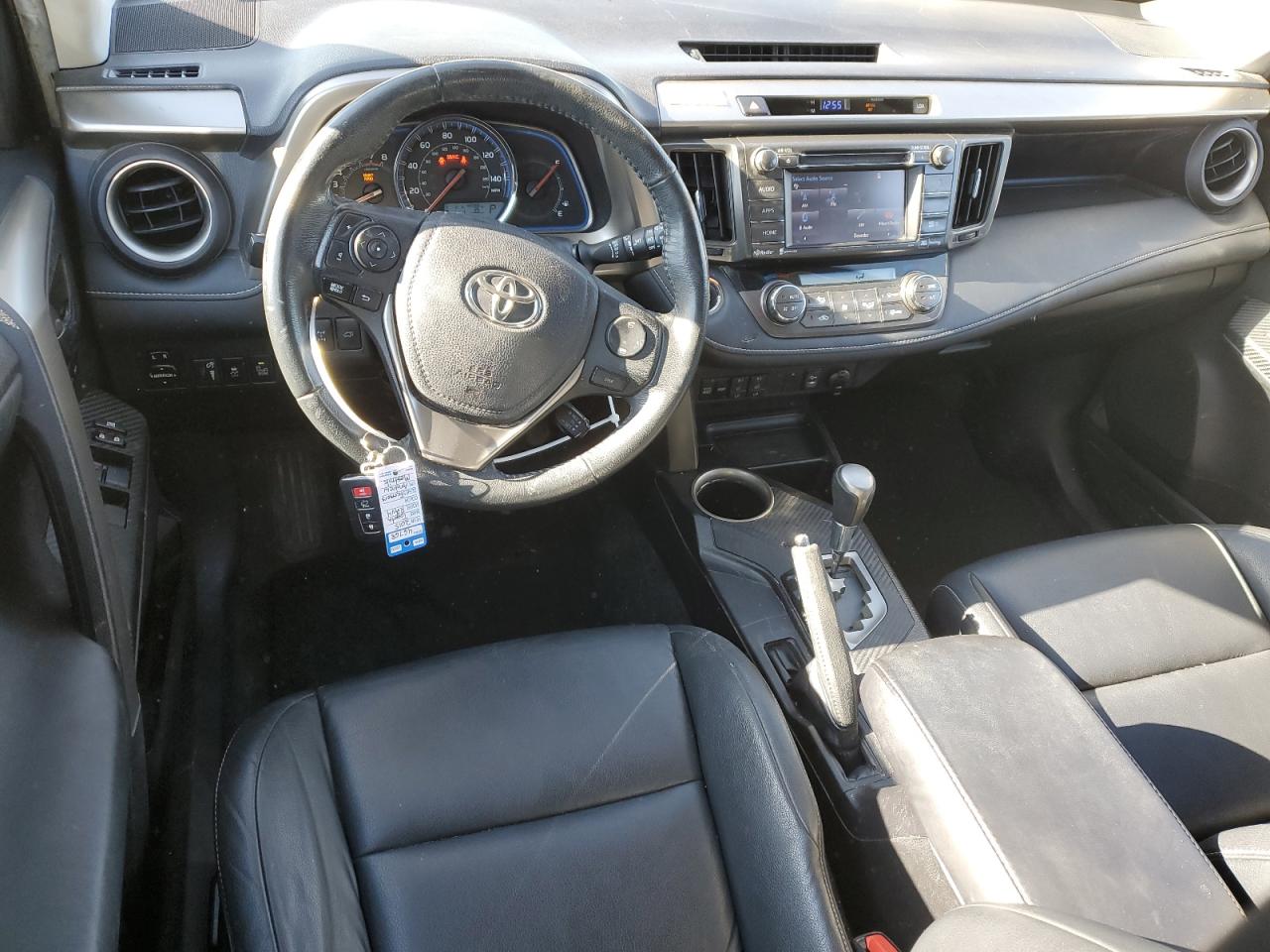 2015 Toyota RAV 4 - Image 8