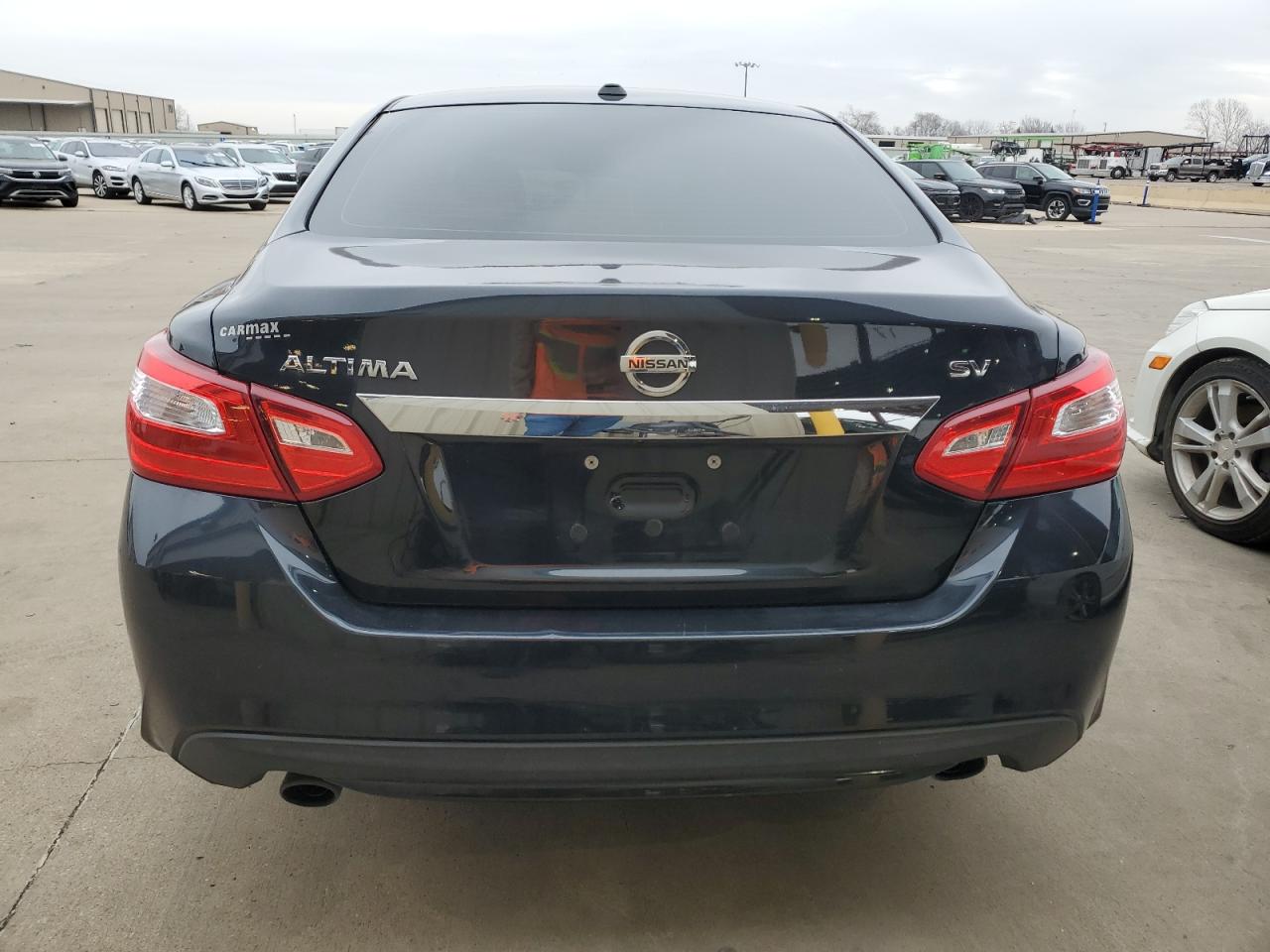 2017 Nissan Altima - Image 6