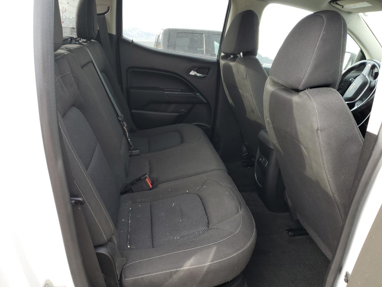 2015 Chevrolet Colorado - Image 11