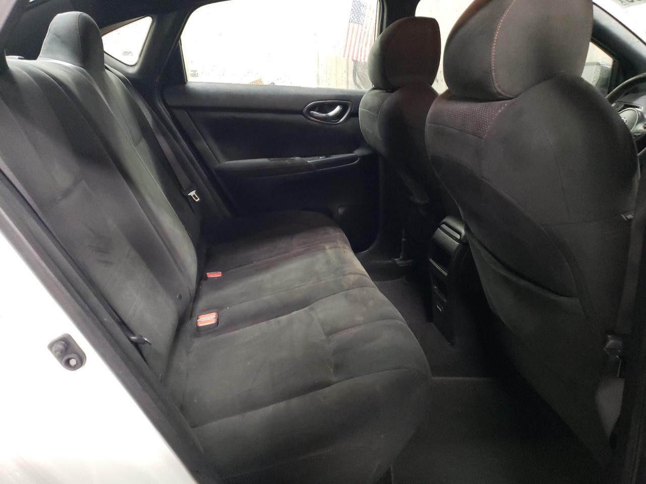 2017 Nissan Sentra - Image 10