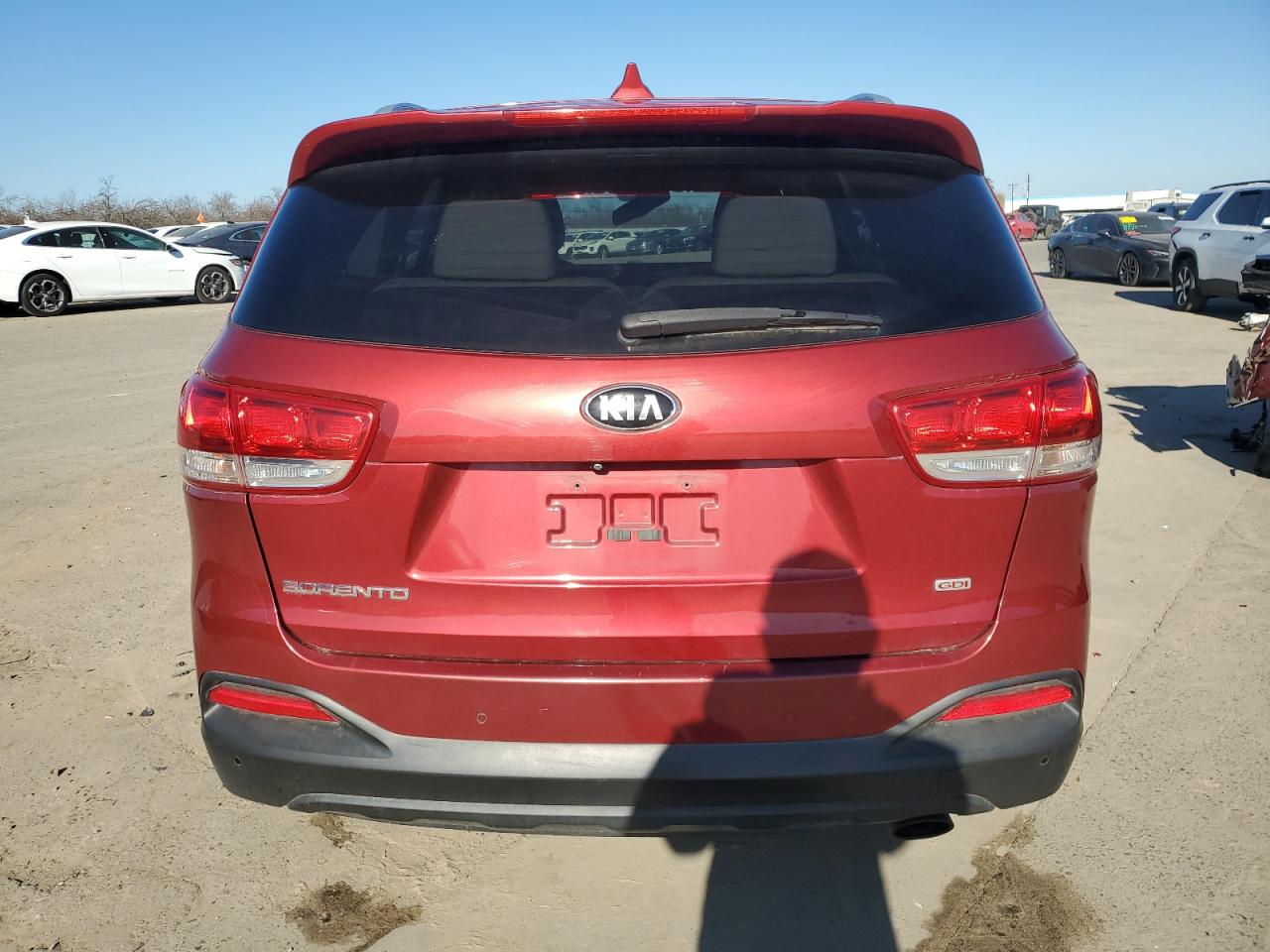 VIN 5XYPG4A34GG143726 2016 KIA SORENTO no.6