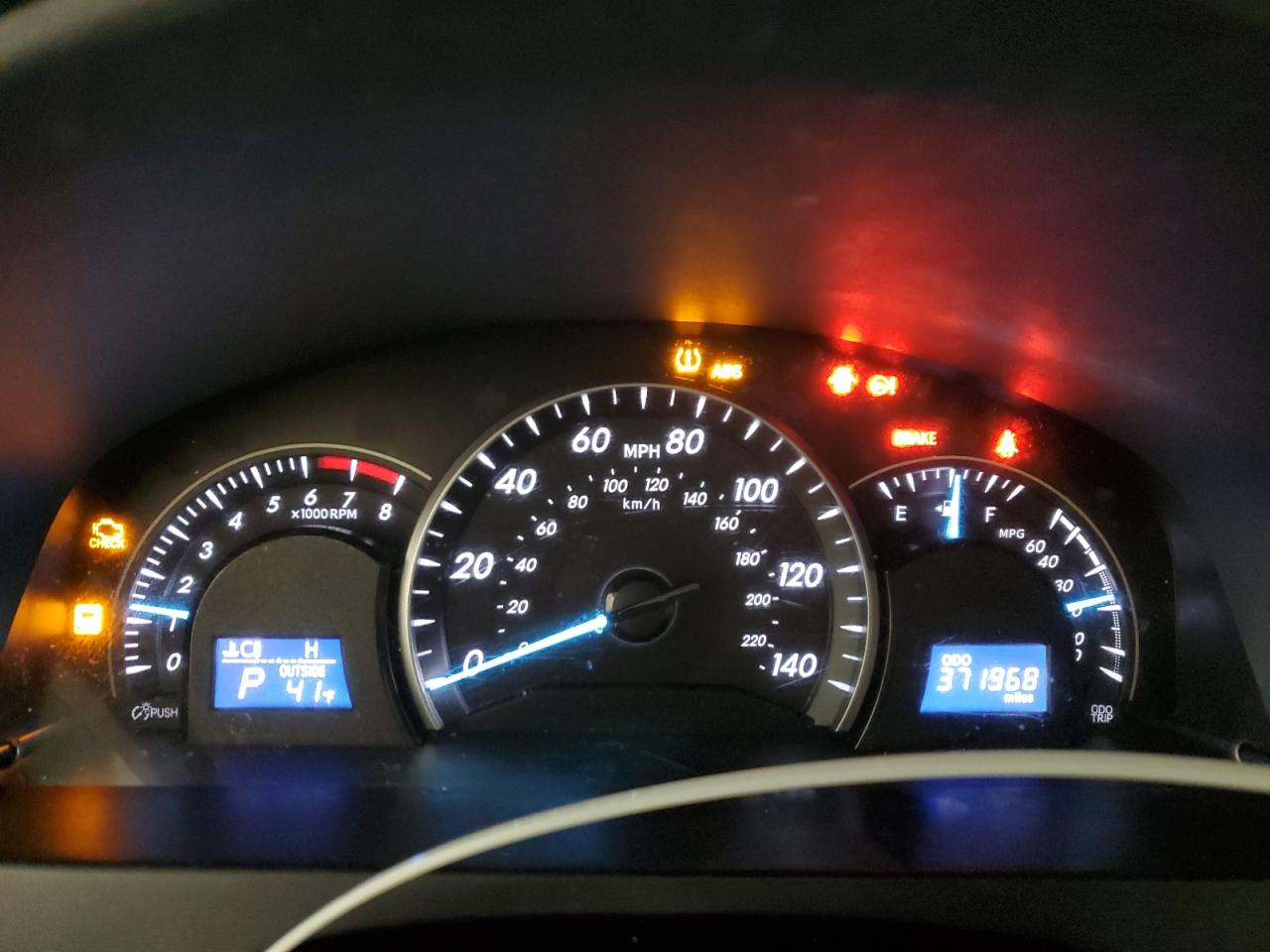 2013 Toyota Camry - Image 9