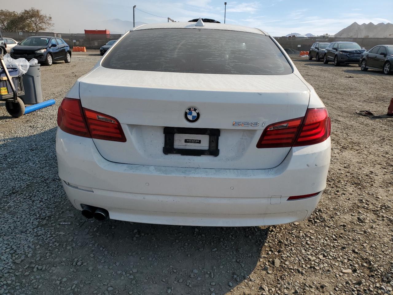 VIN WBAXG5C52DD229368 2013 BMW 5 SERIES no.6