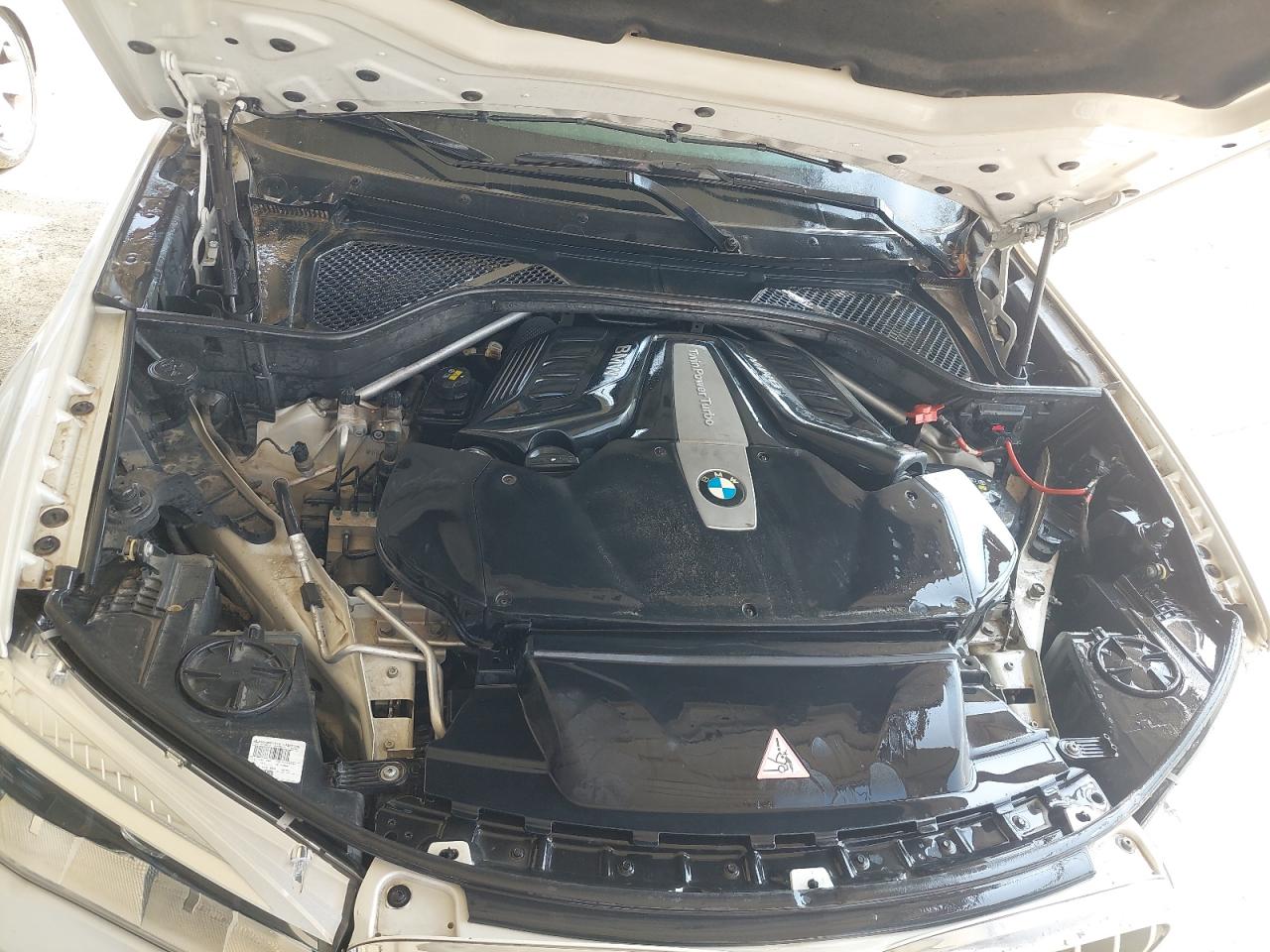 WBAKR6102F0G98040 - 2015 BMW X5 - #87995515