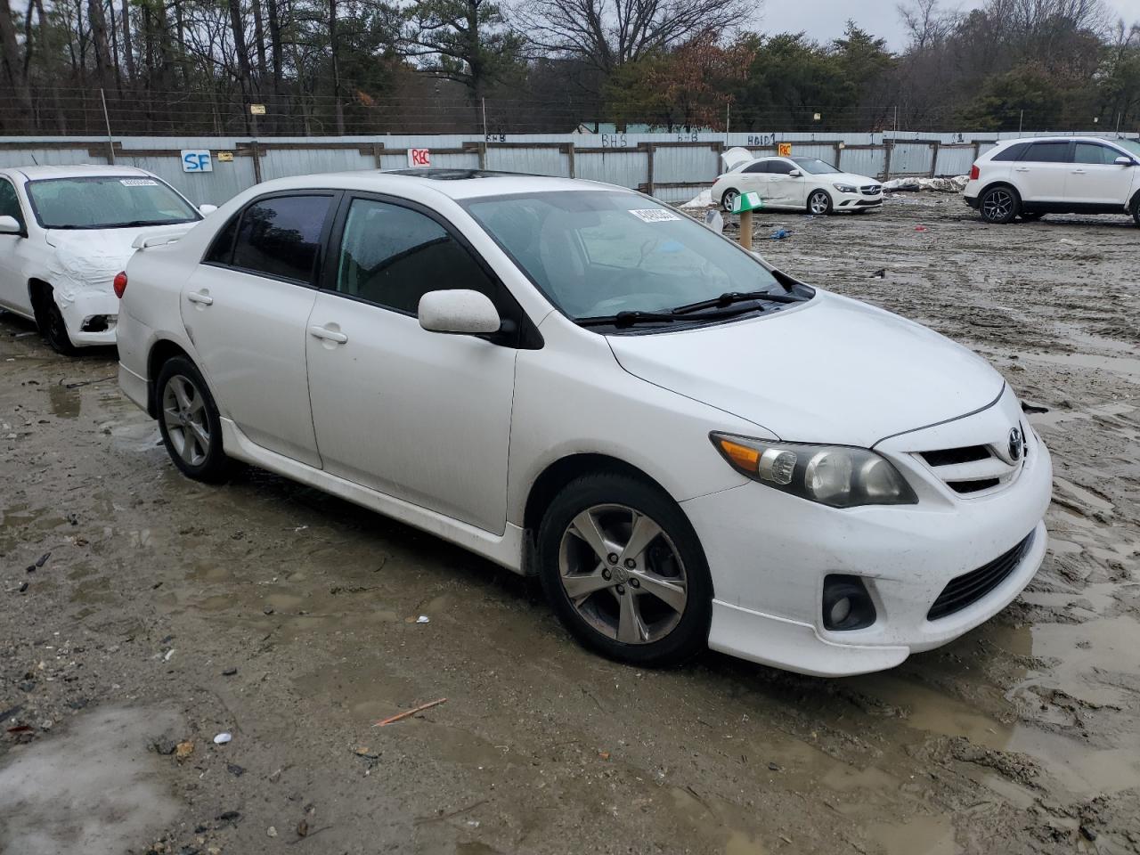 2011 Toyota Corolla - Image 4