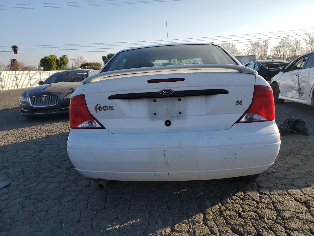 2001 Ford Focus - Image 6