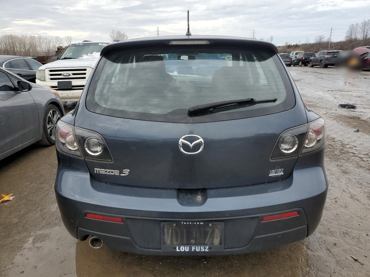 2009 Mazda 3 - Image 6