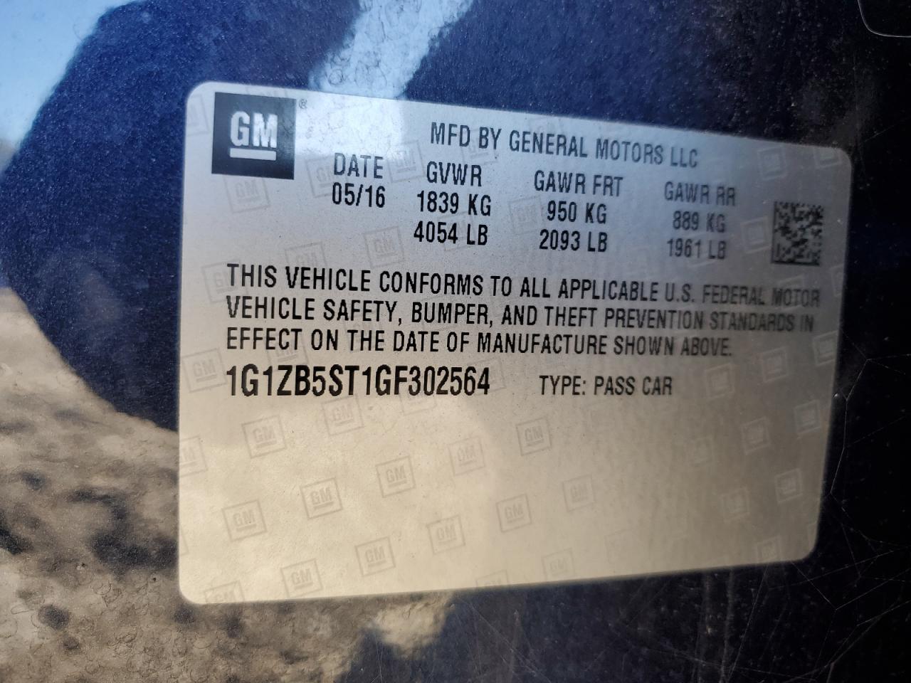 2016 Chevrolet Malibu - Image 12