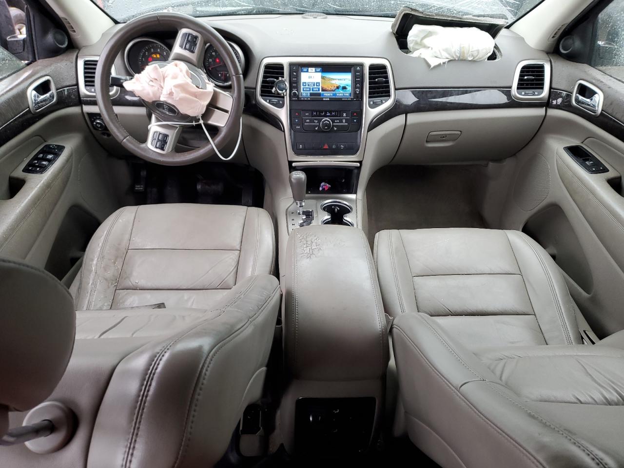 2011 Jeep Grand Cherokee - Image 8