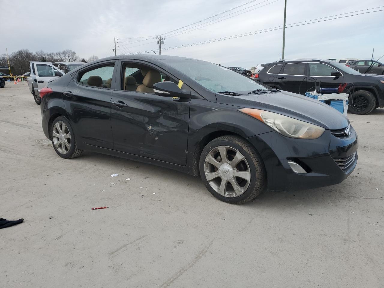 2011 Hyundai Elantra - Image 4