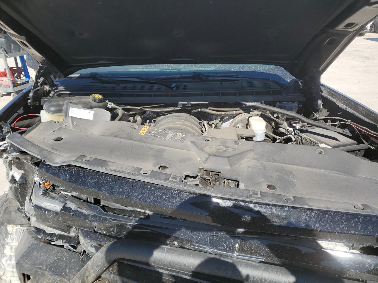 2018 Chevrolet Silverado - Image 11