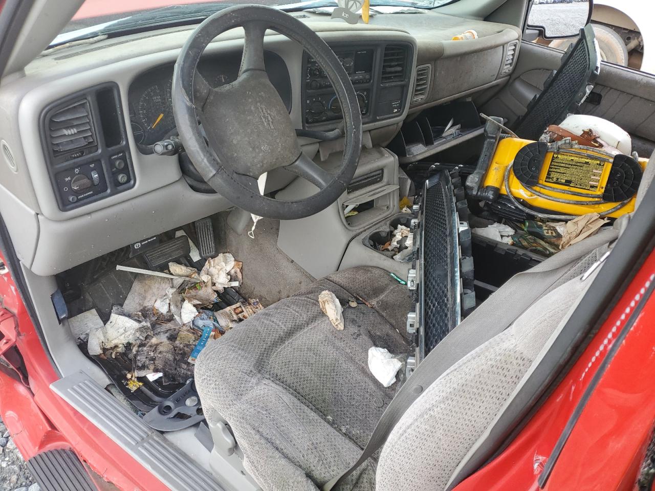 1999 Chevrolet Silverado - Image 8