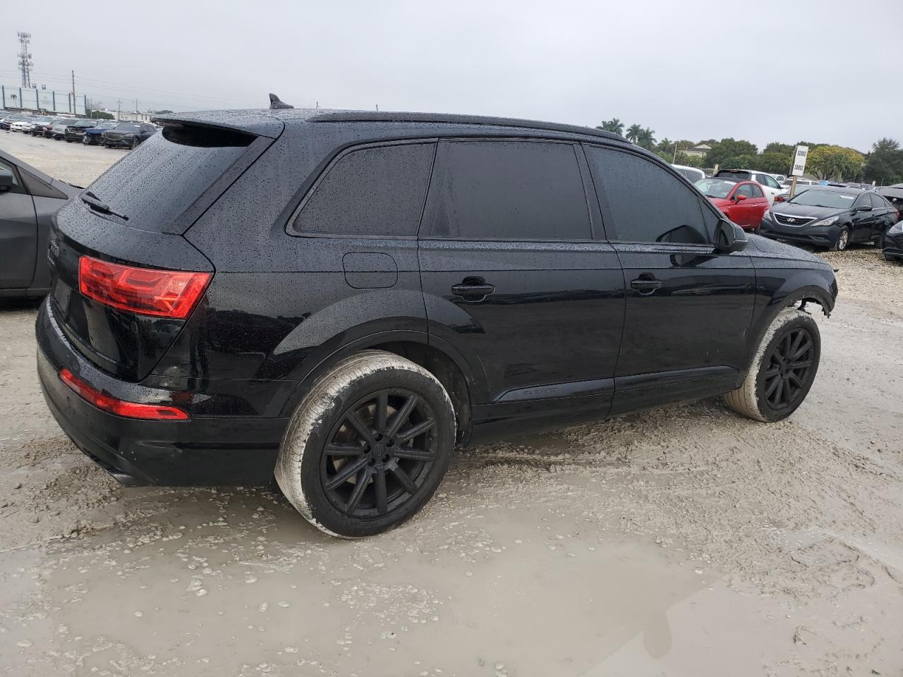 2019 Audi Q7 - Image 3