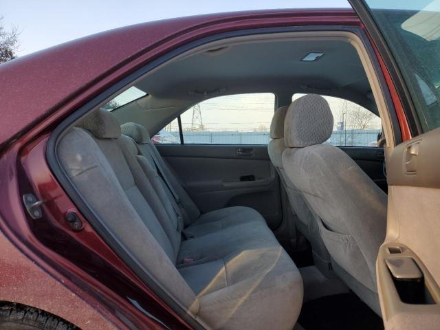 2004 TOYOTA CAMRY LE