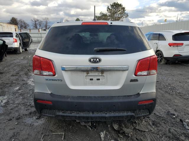  KIA SORENTO 2013 Серебристый