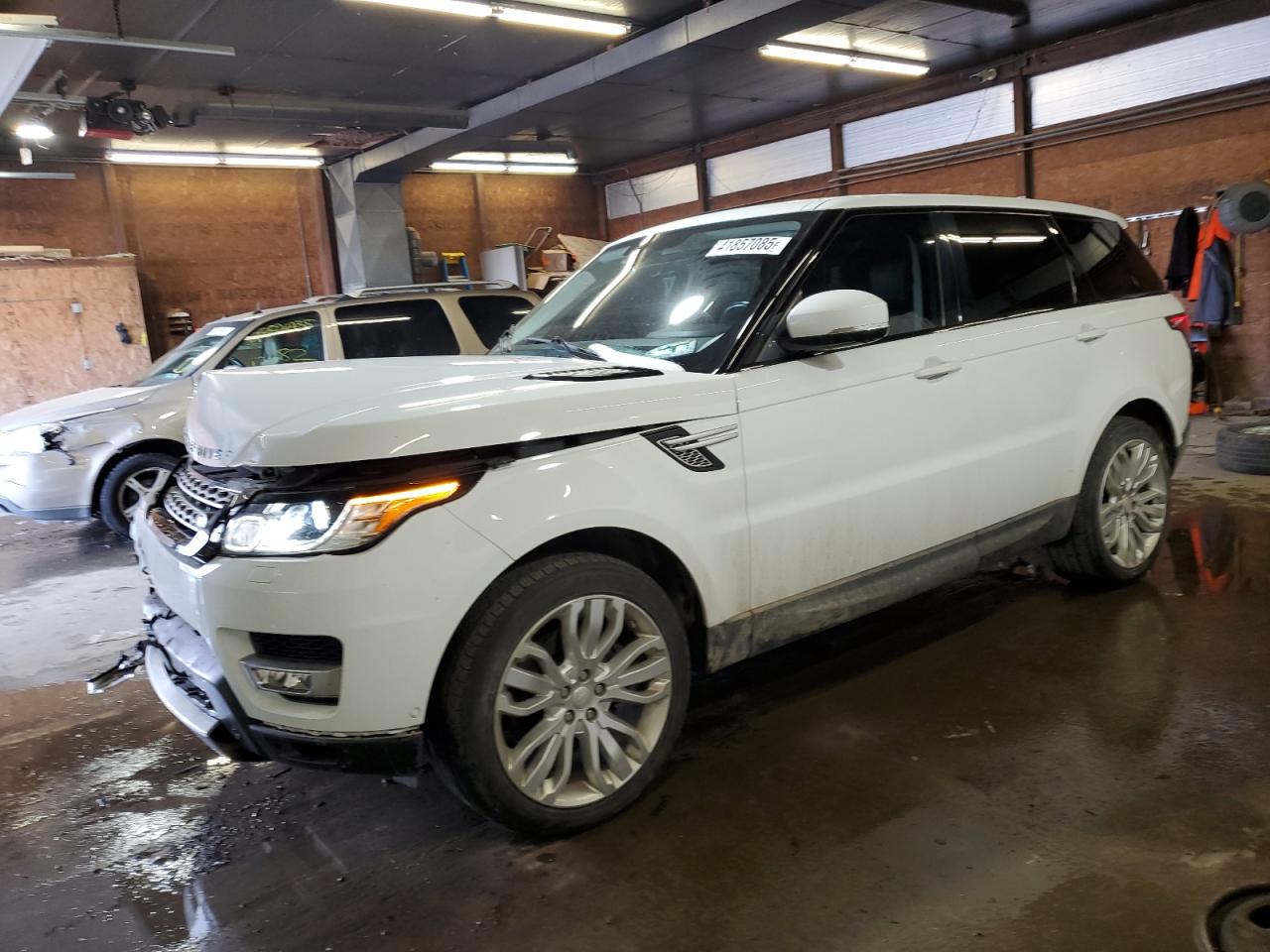 2014 Land Rover Range Rover - Image 1
