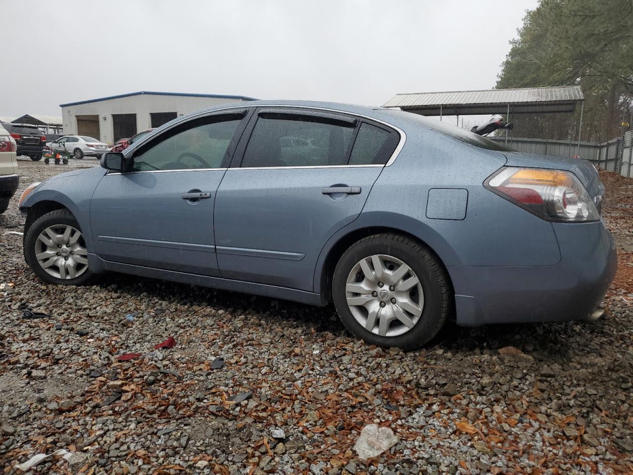 2011 Nissan Altima - Image 2