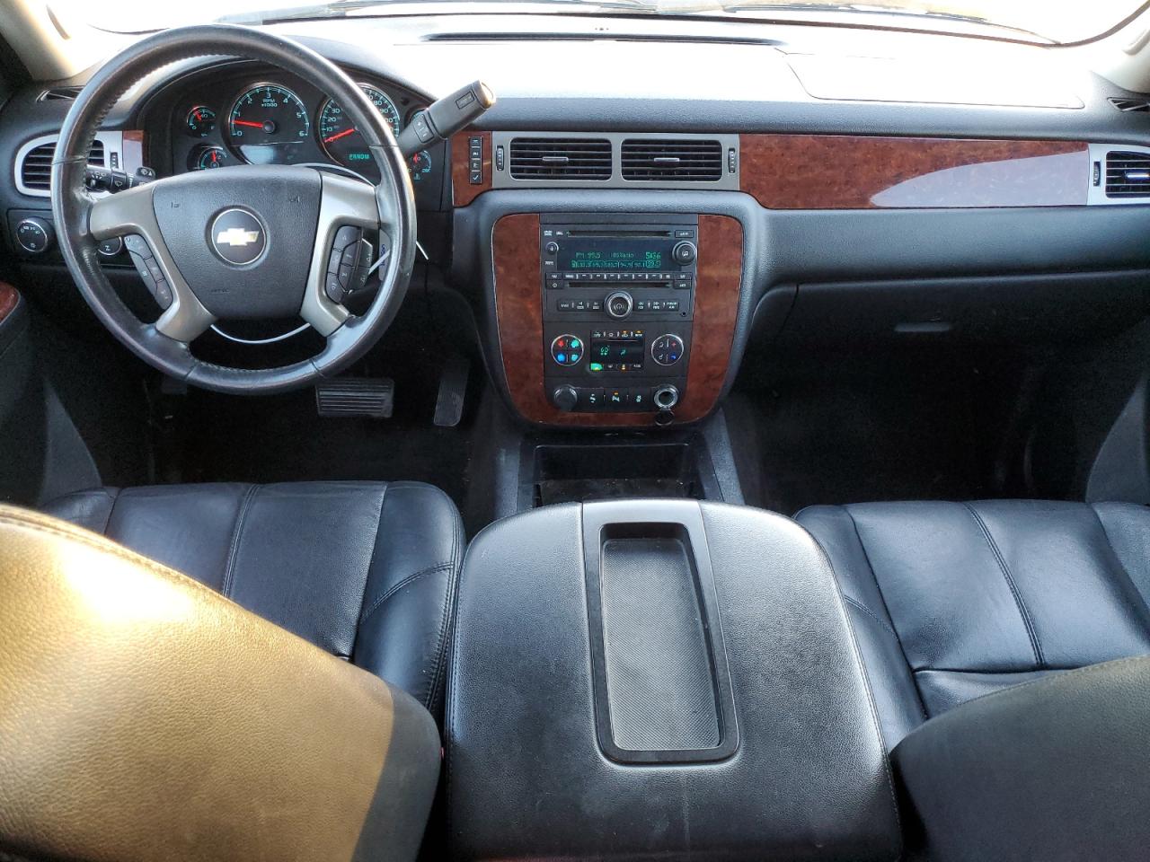 2012 Chevrolet Tahoe - Image 8