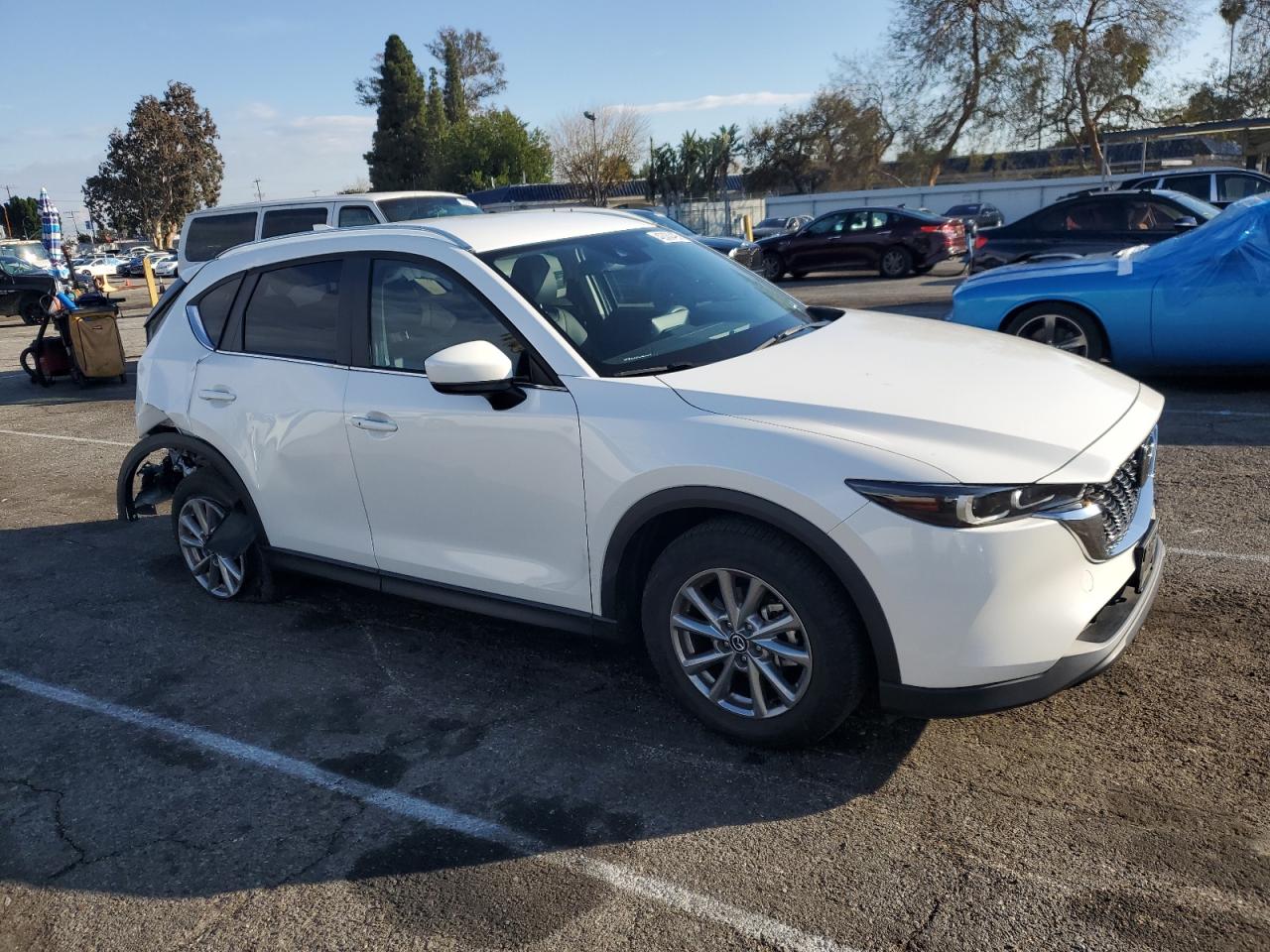 2022 Mazda CX-5 - Image 4