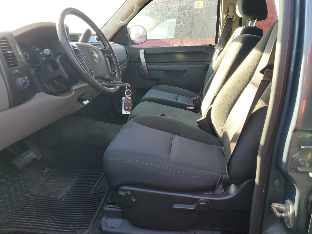 2013 Chevrolet Silverado - Image 7