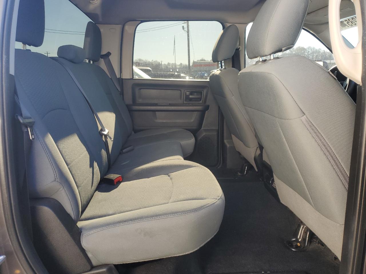 2018 RAM 2500 - Image 10