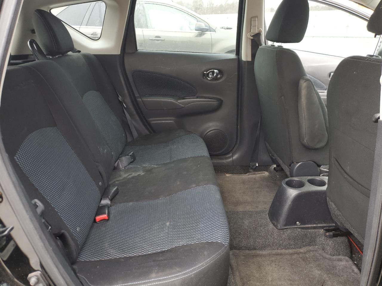 2016 Nissan Versa - Image 11