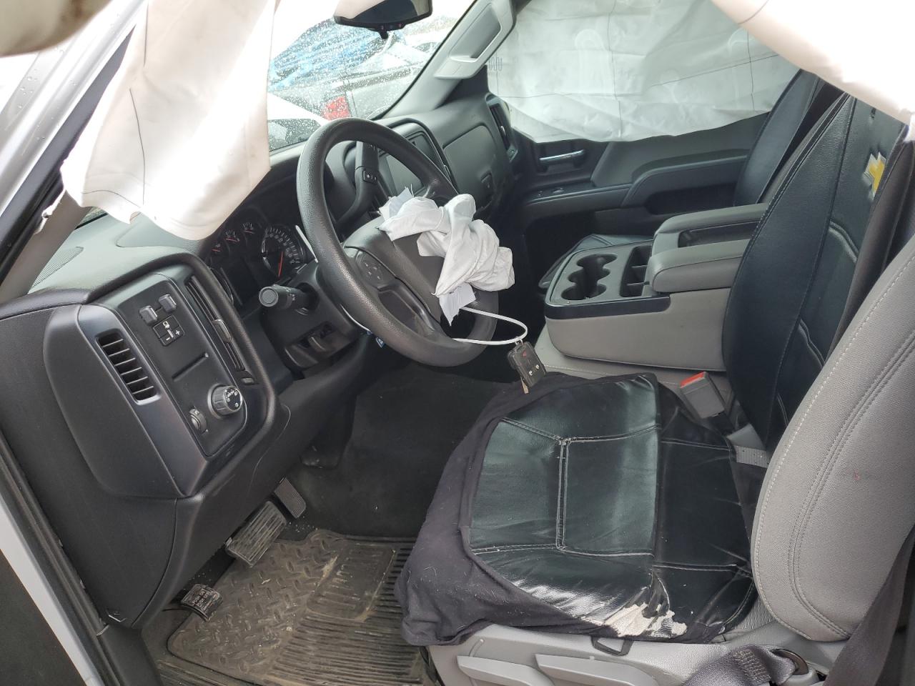 2017 Chevrolet Silverado - Image 7